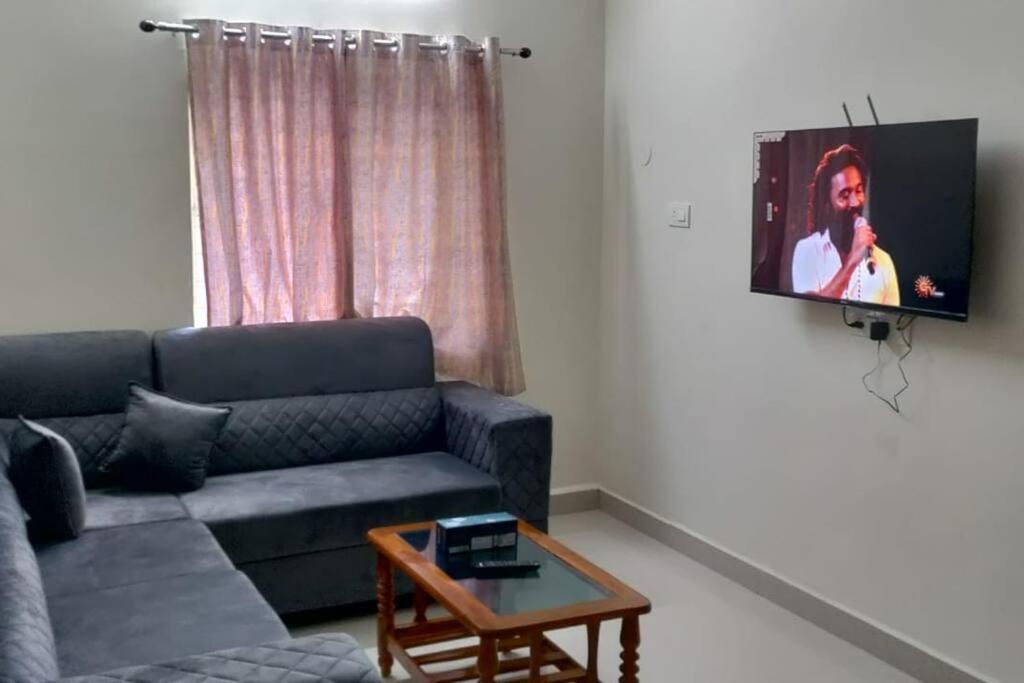 Servostay 2 Bhk Fully Furnished In Hafeezpet #302 Hajdarábád Exteriér fotografie